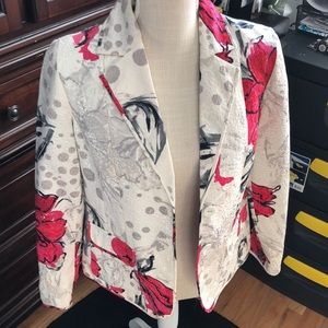Ladies Blazer For Business or Casual